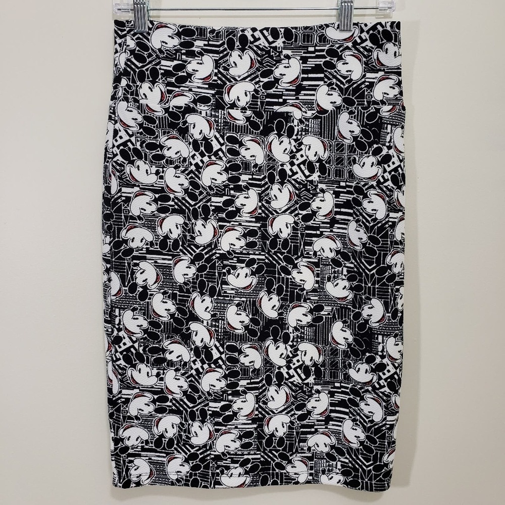 Lularoe X Disney Mickey Mouse print Cassie skirt woman's‎ size small